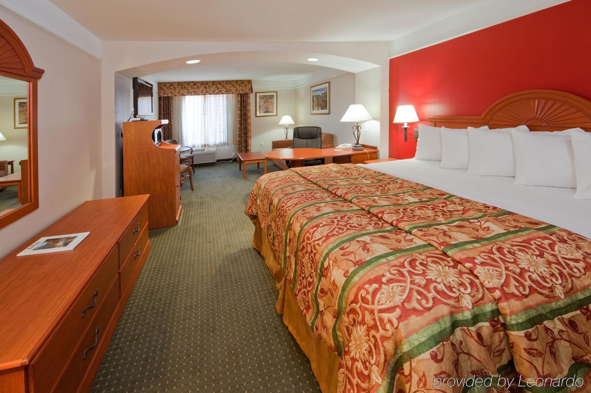 La Quinta By Wyndham Ruidoso Downs Hotel Bilik gambar